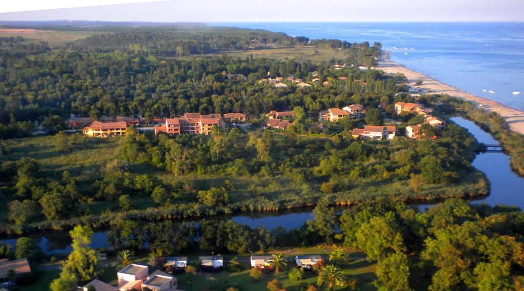 Residence De Tourisme Marina Corsa Ghisonaccia Kültér fotó